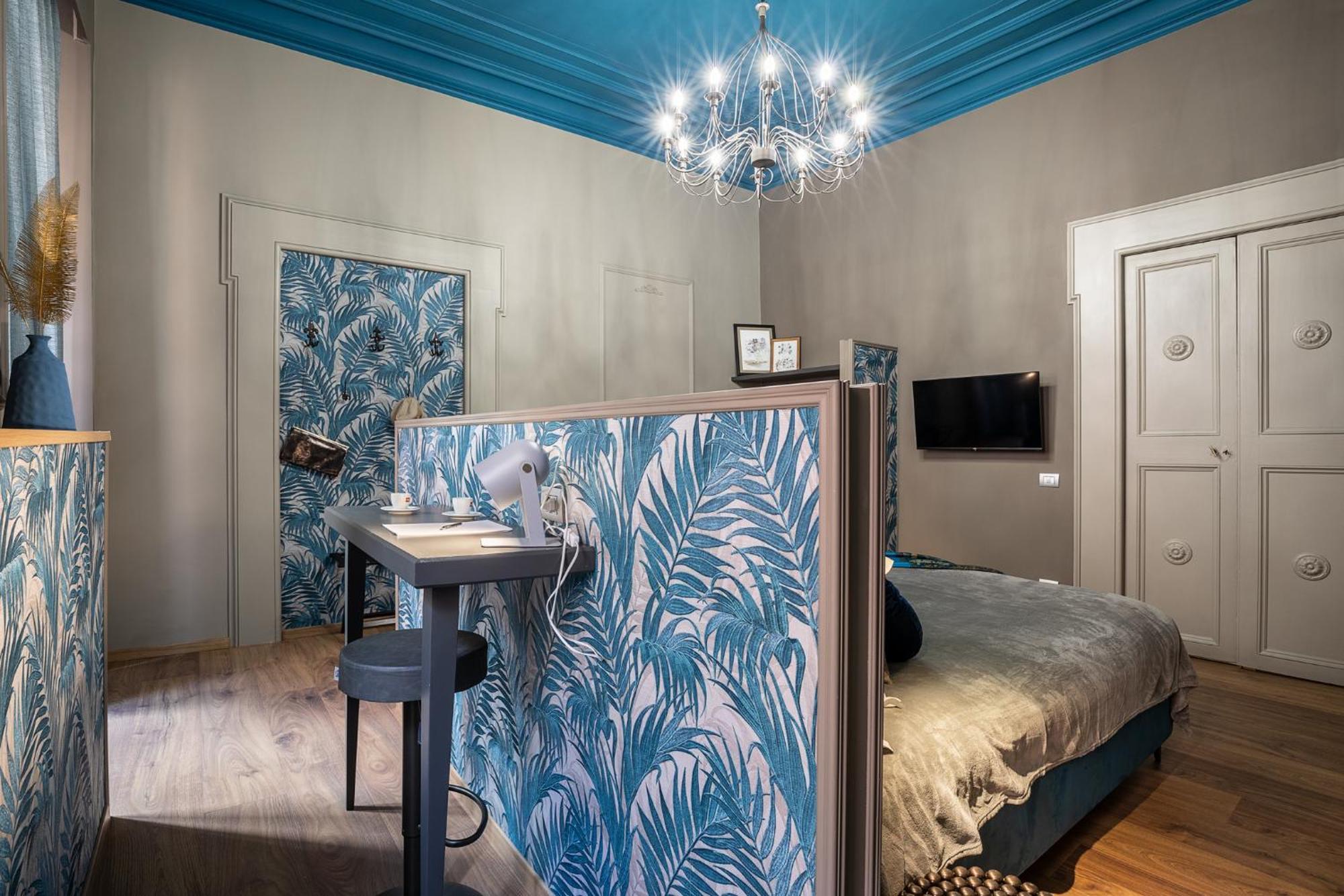Heritage Miracle Suite Рим Экстерьер фото